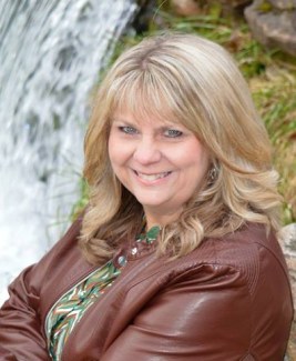 45347563_2460100997350657_8653572070157844480_n (2)